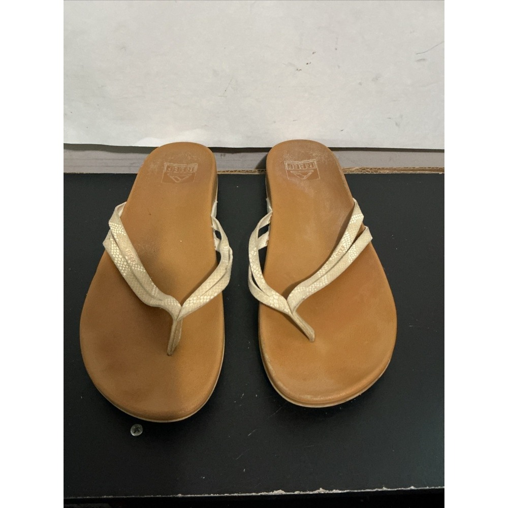 Reef Women’s Flip Flop Sandals Size 10 Tan/Beige Slip-On Synthetic Logo READ